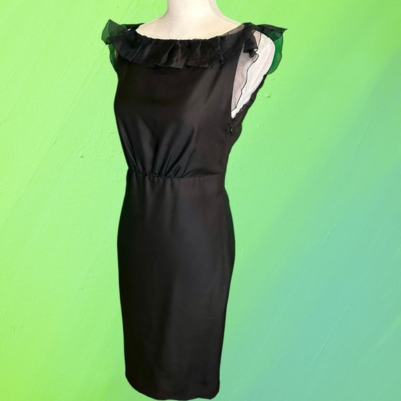 Vintage Giambattista Valli Black 100% Textured Silk Ruffled Neckline Midi Dress - Picture 5 of 16